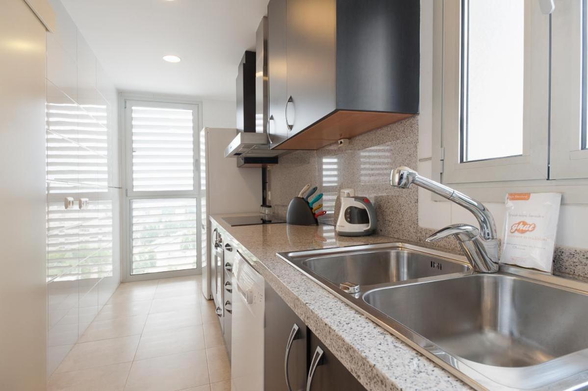 Espectacular Piso Cerca De La Playa Apartment Сант Адриа де Бесос Екстериор снимка