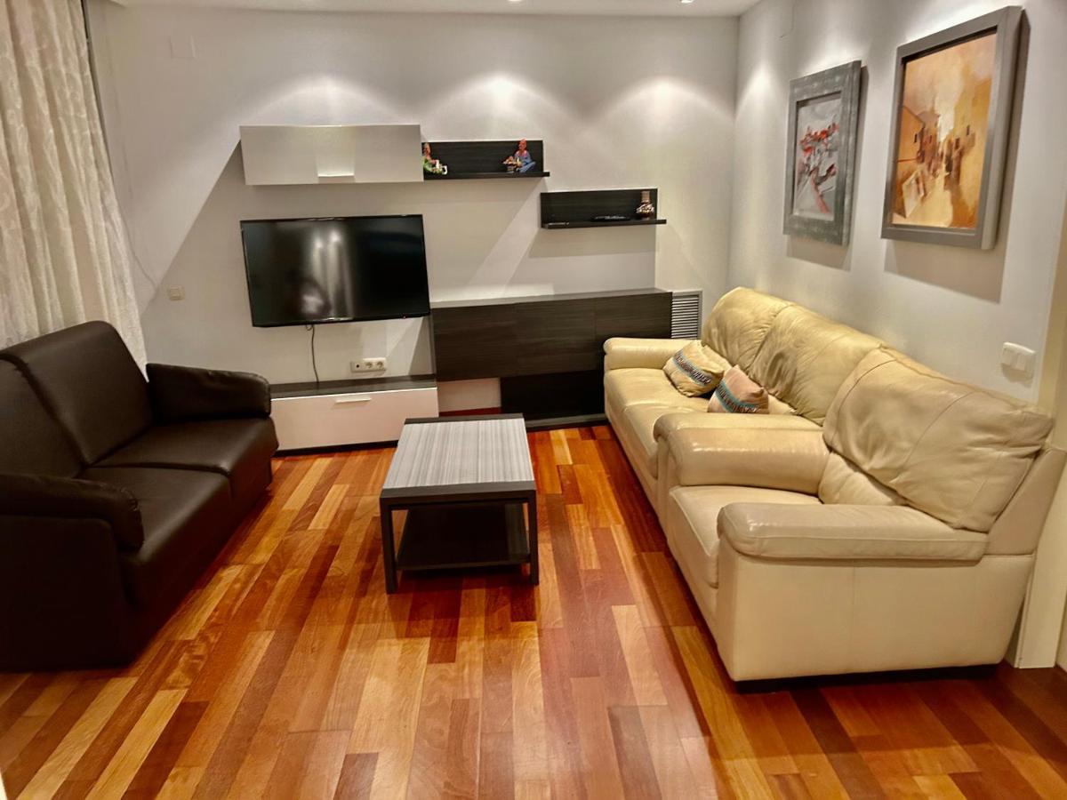 Espectacular Piso Cerca De La Playa Apartment Сант Адриа де Бесос Екстериор снимка